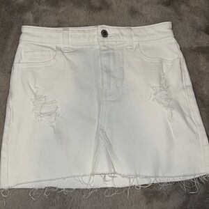 Hollister High-Rise White Ripped Jean Skirt, Vintage Stretch, Women’s 1/25